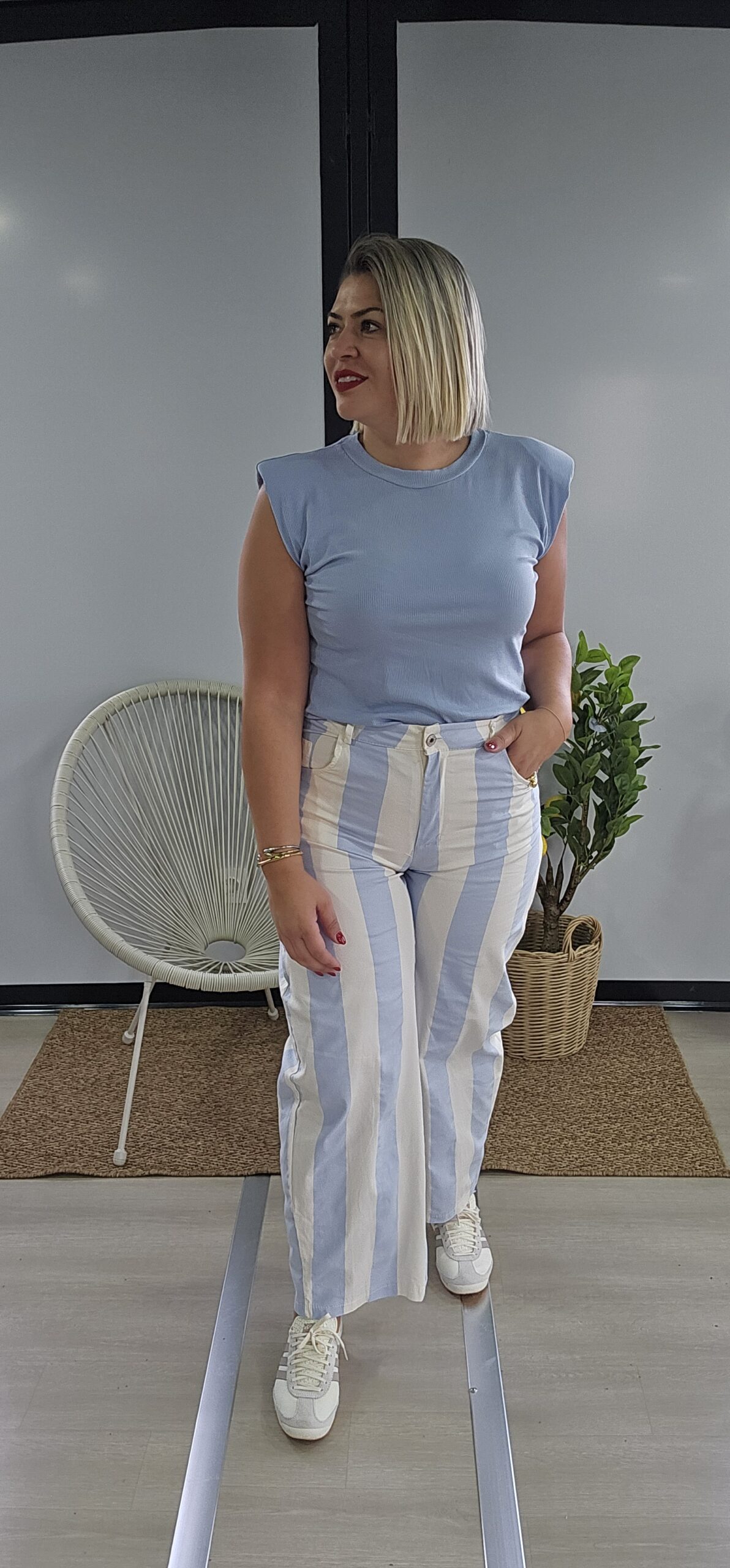 Camiseta Romina Azul - Imagen 4