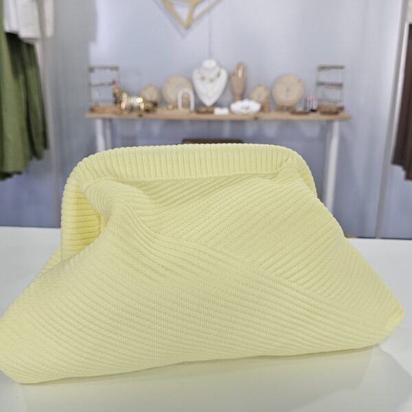 Bolso Amarillo