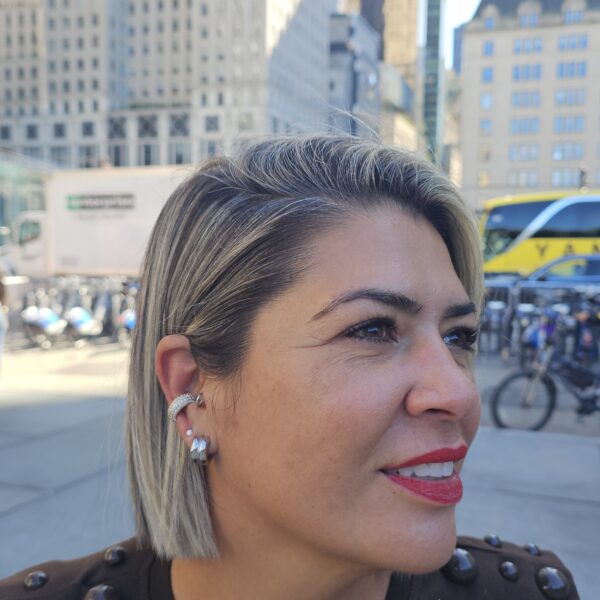 Earcuff Ancho dorado